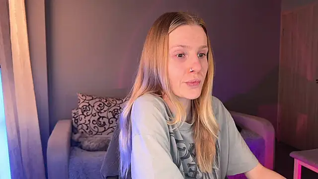 Chanel Gill online show from 27, 9, 2025