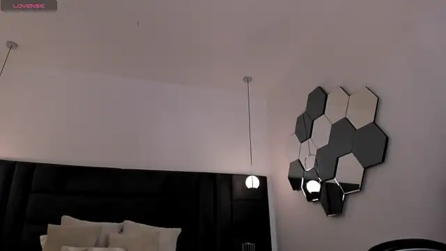 Snapshot of JennaOlsonX chatting on 1, 2, 2025 JennaOlsonX online show from 1, 2, 2025