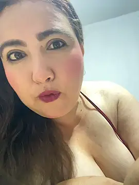 Snapshot of Allyson_Devil chatting on 17, 5, 2026 Allyson Devil online show from 17, 5, 2026