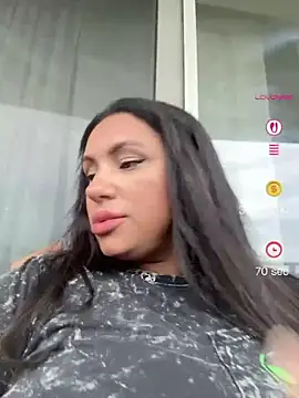 MeghanXO online show from 4, 7, 2026