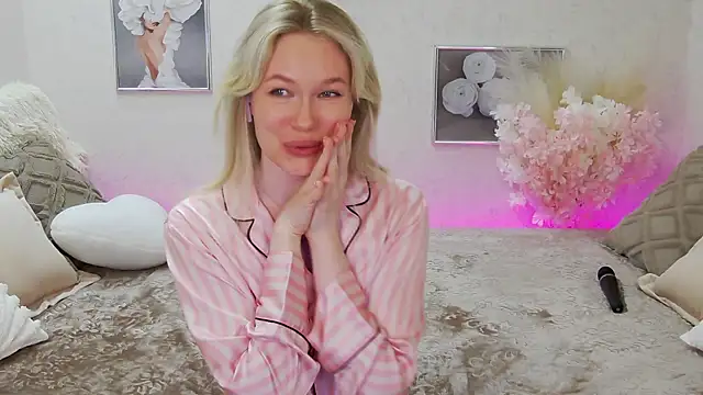 Veronika Mitchel online show from 21, 3, 2025