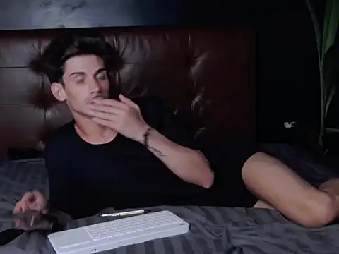 DanielCrush1 online show from 20, 9, 2025