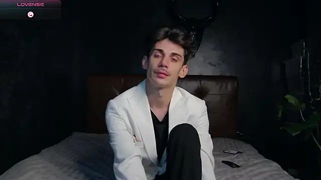 DanielCrush1 online show from 14, 11, 2025