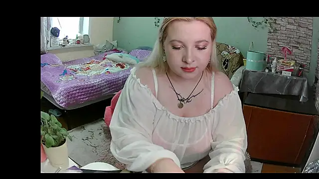 caramel maria online show from 26, 10, 2025