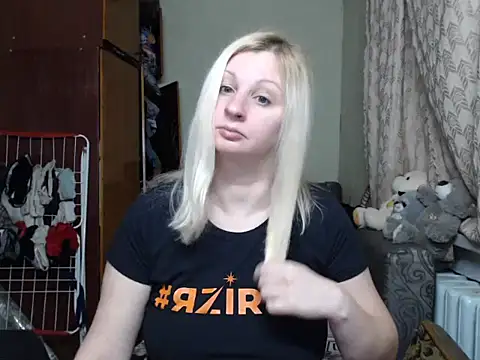 BustyBlond online show from 26, 2, 2025