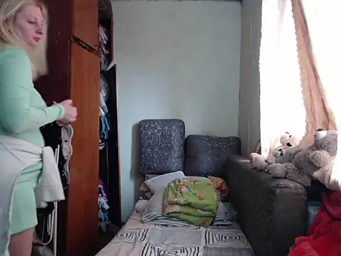 BustyBlond online show from 18, 3, 2025