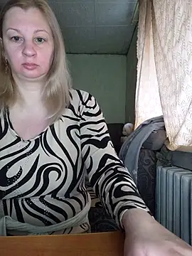 Snapshot of BustyBlond chatting on 14, 2, 2026 BustyBlond online show from 14, 2, 2026