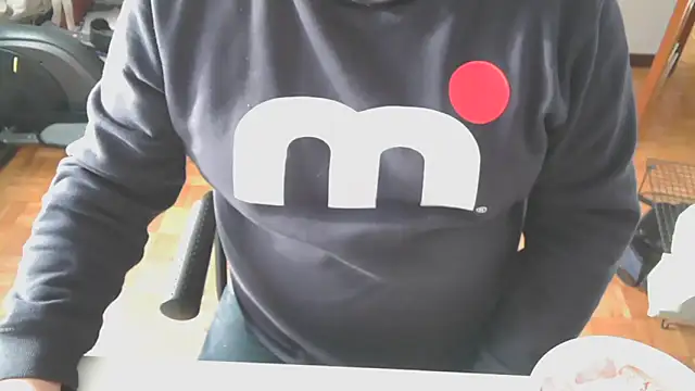 Snapshot of mikeyhotbear chatting on 26, 2, 2025 mikeyhotbear online show from 26, 2, 2025