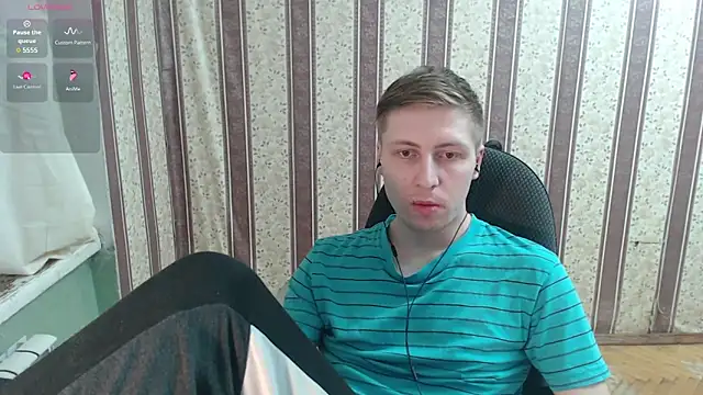 darienlarge online show from 1, 3, 2025