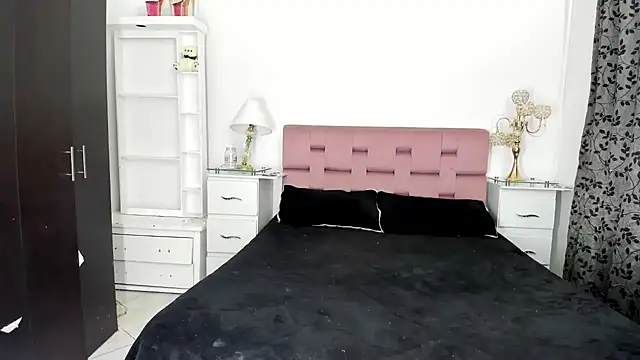 dollpamela online show from 27, 12, 2024