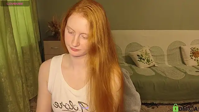 Snapshot of astoria_ross_ chatting on 26, 5, 2026 astoria ross online show from 26, 5, 2026