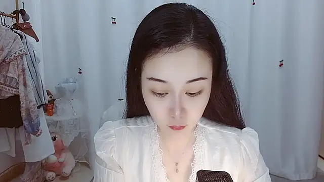 Angel-C online show from 4, 11, 2025