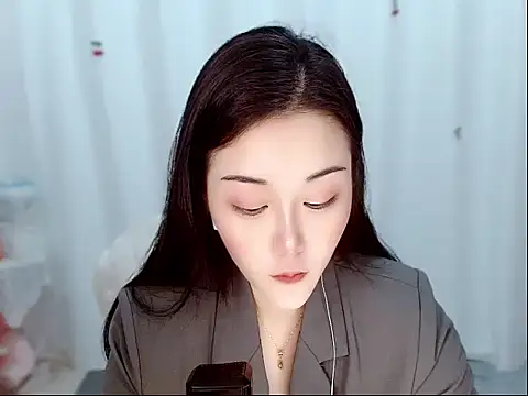 Angel-C online show from 6, 4, 2026