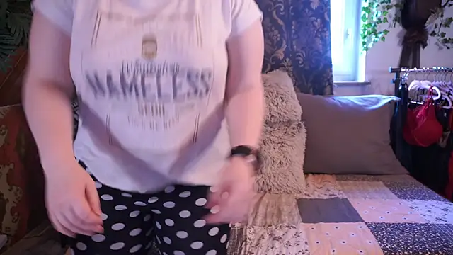 TessaWinter online show from 28, 1, 2025