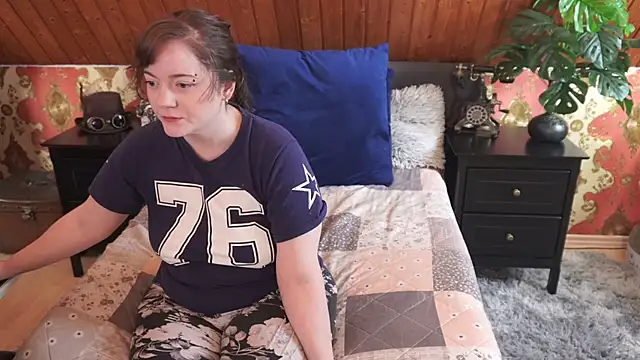 TessaWinter online show from 29, 3, 2026