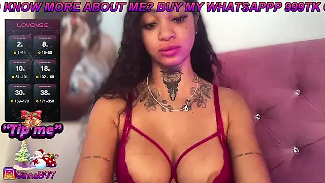 Snapshot of GinnaBolton chatting on 30, 12, 2024 GinnaBolton online show from 30, 12, 2024