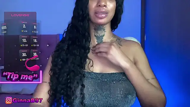 Snapshot of GinnaBolton chatting on 27, 9, 2025 GinnaBolton online show from 27, 9, 2025