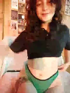 Snapshot of _Laary chatting on 15, 12, 2024 Laary online show from 15, 12, 2024