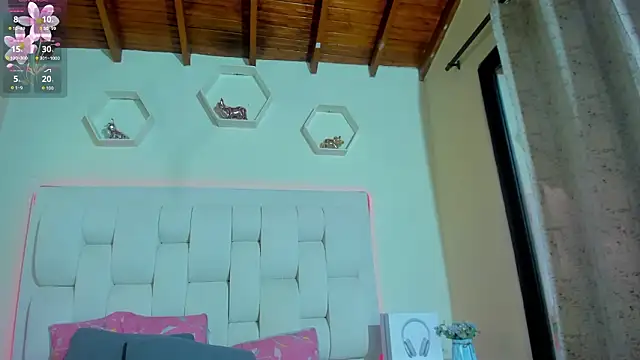 shanakendall online show from 9, 3, 2026