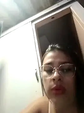 Snapshot of Latina_sexy1 chatting on 17, 3, 2026 Latina sexy1 online show from 17, 3, 2026