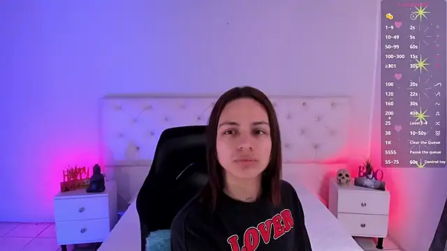 Aron cruz online show from 25, 10, 2025