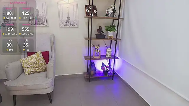 Sassy--Girl online show from 15, 4, 2026