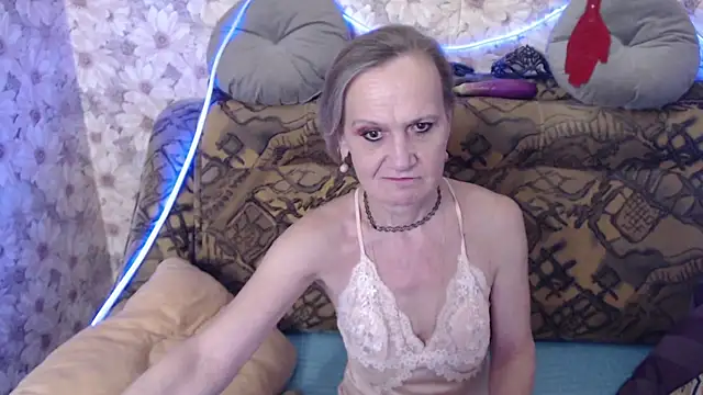 Snapshot of MissBekker chatting on 14, 4, 2026 MissBekker online show from 14, 4, 2026