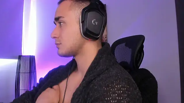 AlexRivera6 online show from 24, 12, 2024