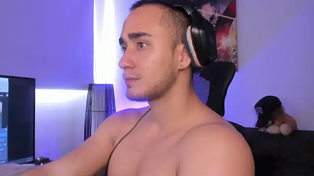 AlexRivera6 online show from 25, 12, 2024