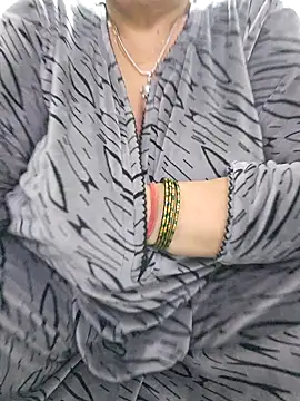 Snapshot of Kavya_XX chatting on 5, 1, 2025 Kavya XX online show from 5, 1, 2025