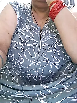 Snapshot of Kavya_XX chatting on 12, 10, 2025 Kavya XX online show from 12, 10, 2025