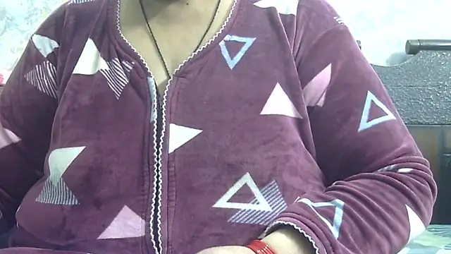 Snapshot of Kavya_XX chatting on 3, 11, 2025 Kavya XX online show from 3, 11, 2025