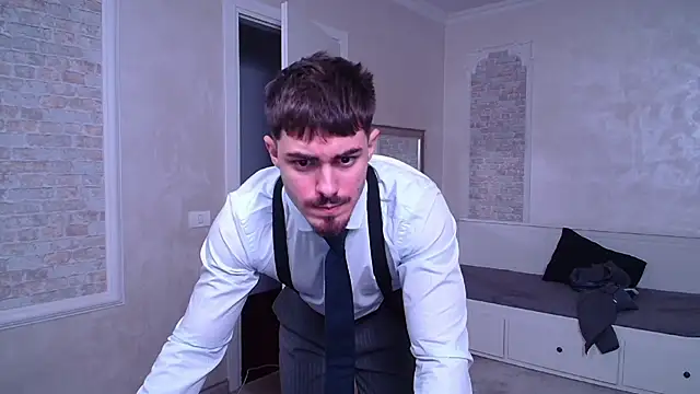 Snapshot of WilsonJules chatting on 5, 1, 2025 WilsonJules online show from 5, 1, 2025