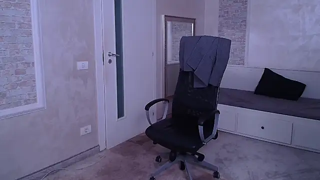 Snapshot of WilsonJules chatting on 6, 1, 2025 WilsonJules online show from 6, 1, 2025