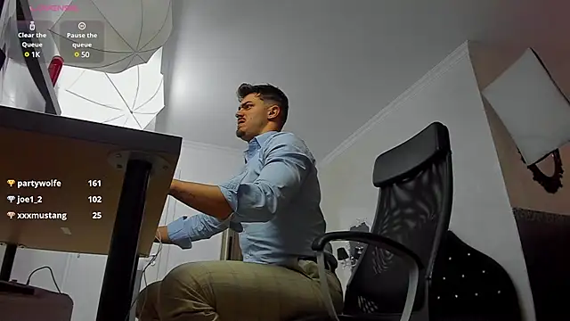 Snapshot of WilsonJules chatting on 24, 2, 2025 WilsonJules online show from 24, 2, 2025