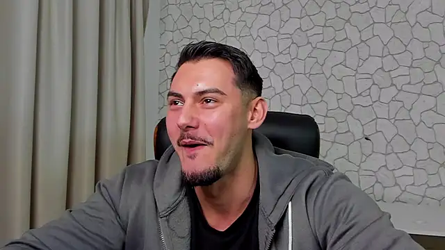 Snapshot of ClintMasters chatting on 3, 3, 2026 ClintMasters online show from 3, 3, 2026