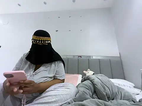 Submissive Arab online show from 8, 2, 2025