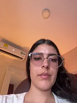  Niah  online show from 12, 3, 2026