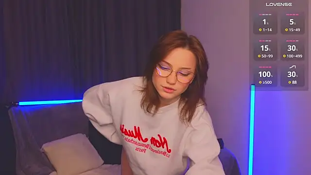 Eva Doo online show from 27, 1, 2025