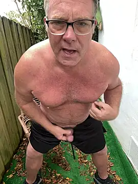 Cockmilker09 online show from 18, 3, 2026