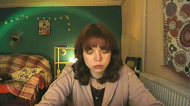 ClancyMorissey online show from 25, 2, 2025