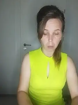 Snapshot of loveis007 chatting on 19, 9, 2025 loveis007 online show from 19, 9, 2025