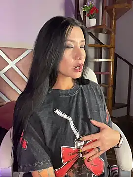  kelly hous36 online show from 24, 2, 2025