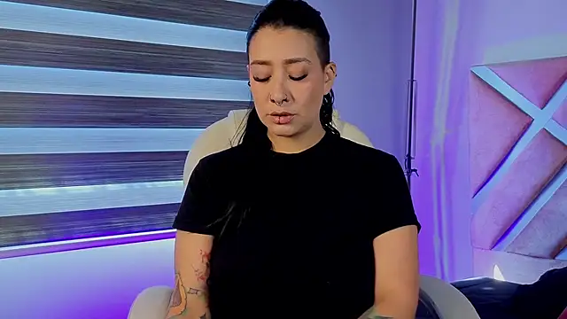  kelly hous36 online show from 28, 2, 2026