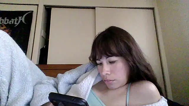 petitedoll29 online show from 13, 12, 2024