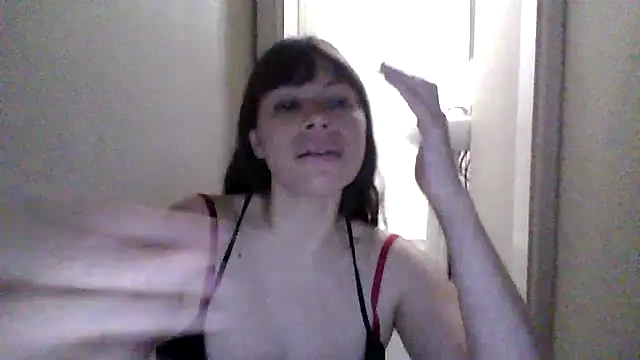 petitedoll29 online show from 10, 11, 2025