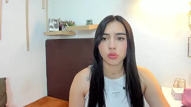 isabella jade online show from 15, 2, 2025