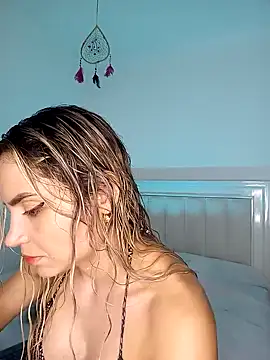 ASHLEY BLAIR online show from 2, 1, 2025