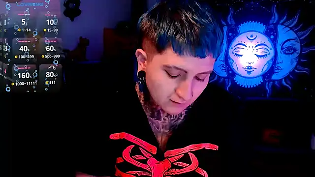 Marieblueeyes online show from 8, 3, 2025