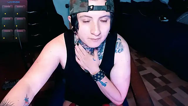 Marieblueeyes online show from 15, 10, 2025